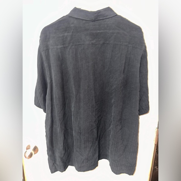 Croft & Barrow Men's Black Button-Up Shirt - Picture 2 of 2